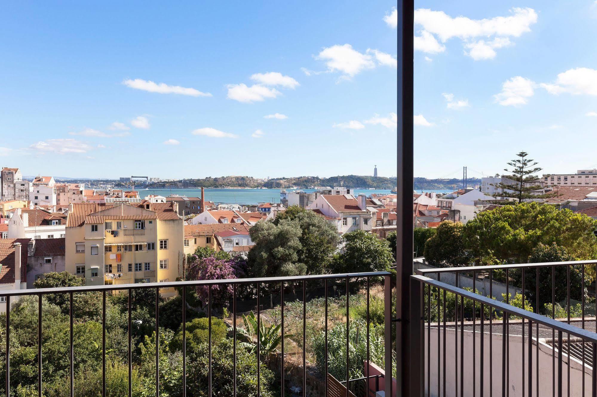 Hello Lisbon Sao Bento Boutique Apartments Exteriör bild